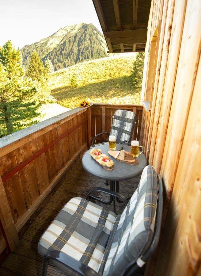 Alpchalet Tirol Berwang Luaran gambar